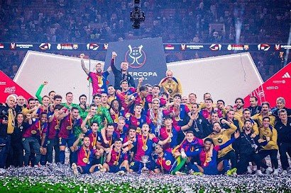 Selebrasi kemenangan tim Barcelona dalam kejuaraan Super Spanyol 2025. (Foto: Twitter FC Barcelona)