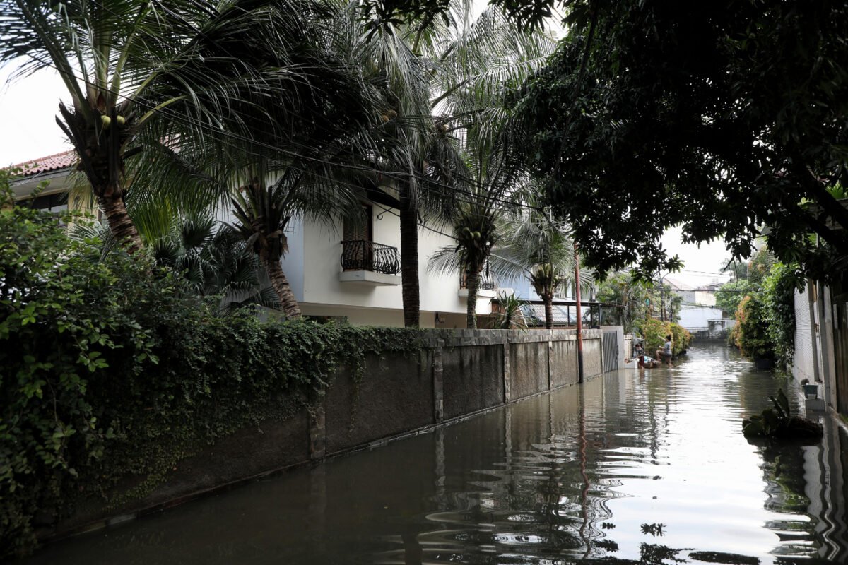 Tiga Faktor Sebabkan Banjir Serentak, Pramono Akui Belum Semua Wilayah Terlayani