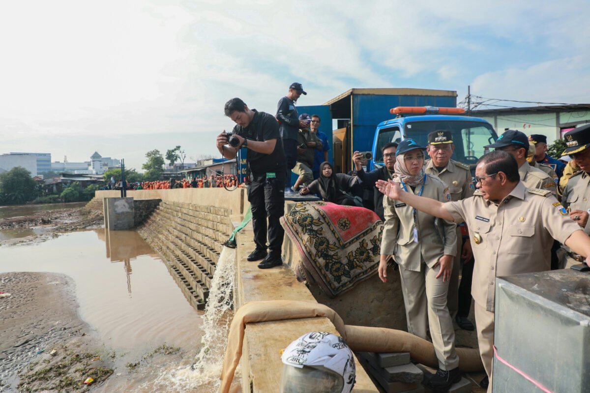 Pramono Tegaskan Percepatan Normalisasi Ciliwung, Penlok Sudah Dimulai