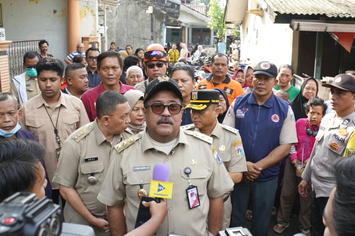 Rano Karno: Jakarta Tak Bisa Atasi Banjir Sendiri