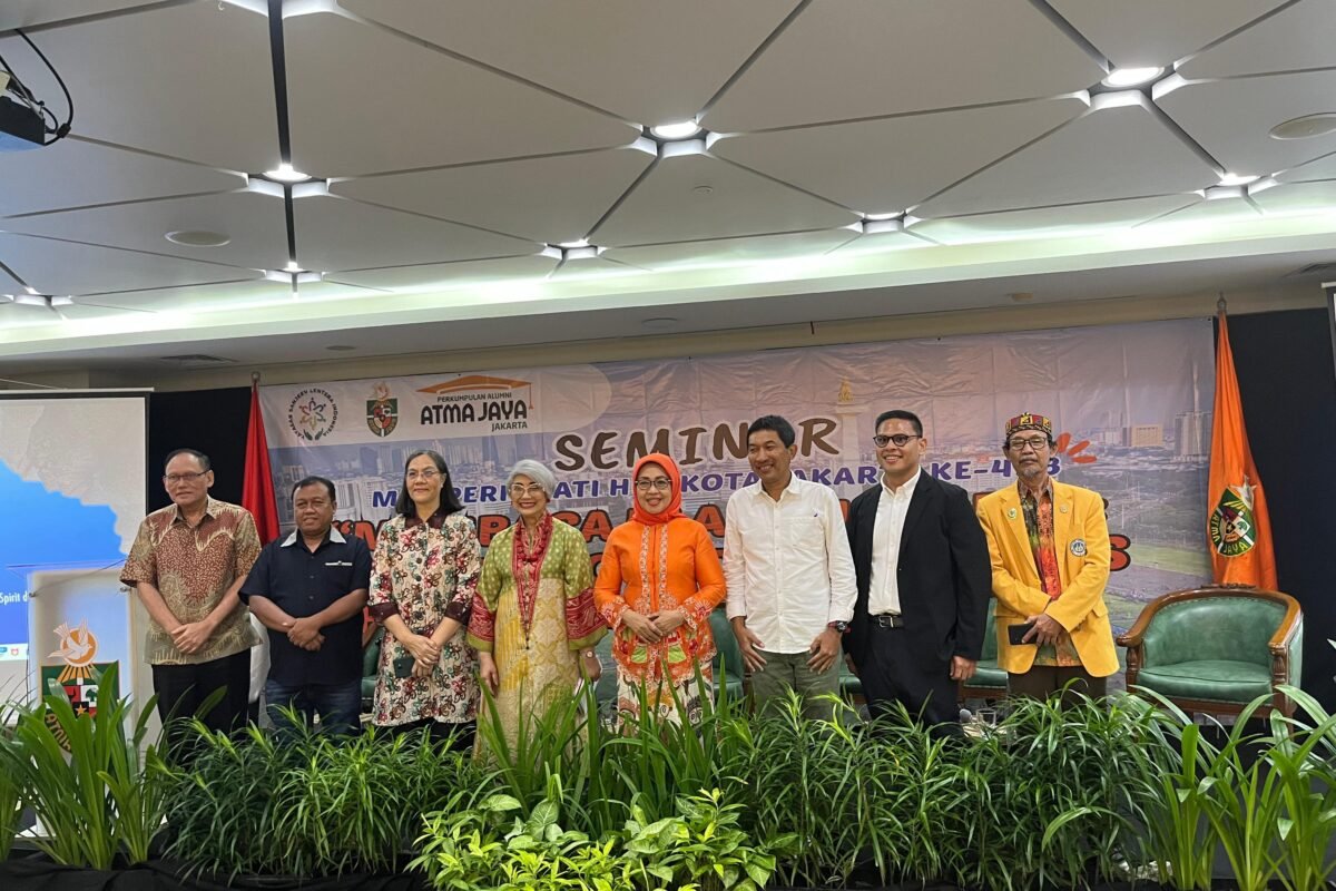 Seminar Refleksi Jakarta Satukan Pemerintah, Akademisi, dan Alumni dalam Menyongsong Kota Global