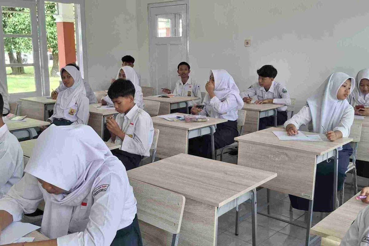 160 Guru Sekolah Rakyat Mengundurkan Diri, Pengamat Soroti Urgensi Perbaikan Rekrutmen Kemensos