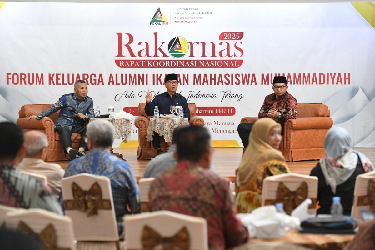 Mendes PDT Ajak Muhammadiyah Bina Desa Sukseskan Kopdes Merah Putih