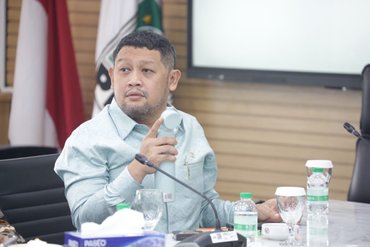 Polri Lakukan Mutasi Besar-besaran, DPR: Momen Berbenah dan Tingkatkan Kinerja