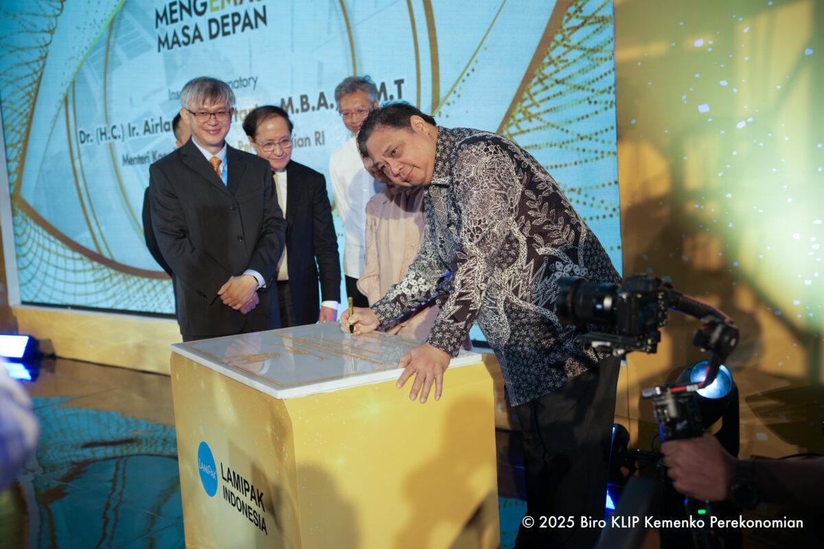 Pabrik Kemasan Aseptik Pertama Indonesia Dukung Transisi Energi Bersih
