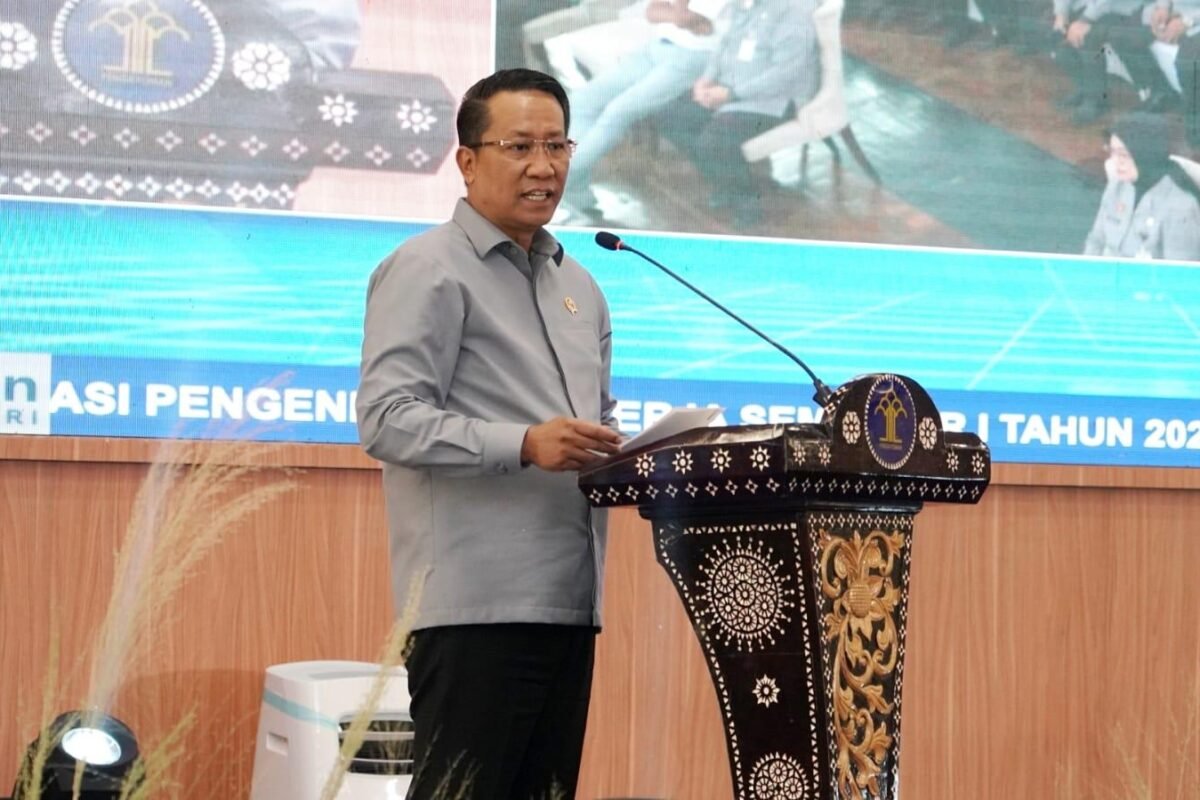 Menkum Tegaskan Proses Pewarganegaraan Harus Tertib dan Sesuai Aturan