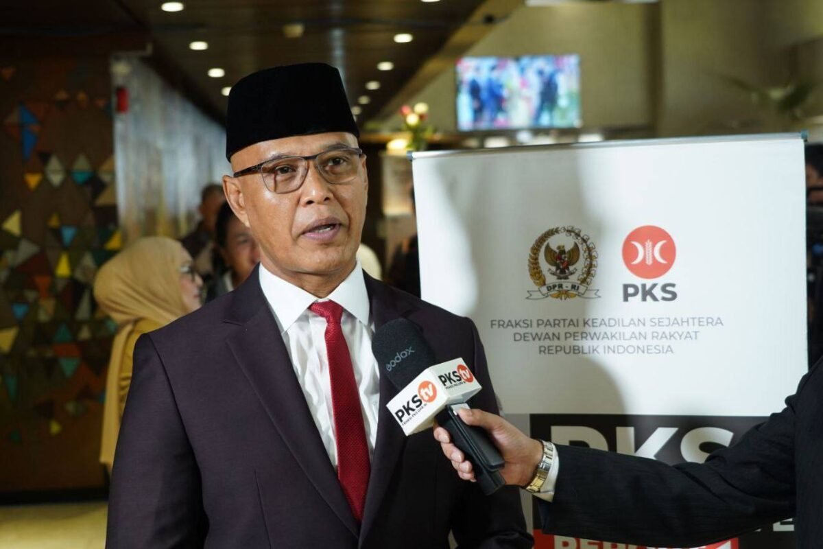 Djamari Chaniago Resmi Jadi Menkopolkam, PKS Ingatkan soal Tantangan Internal dan Eksternal