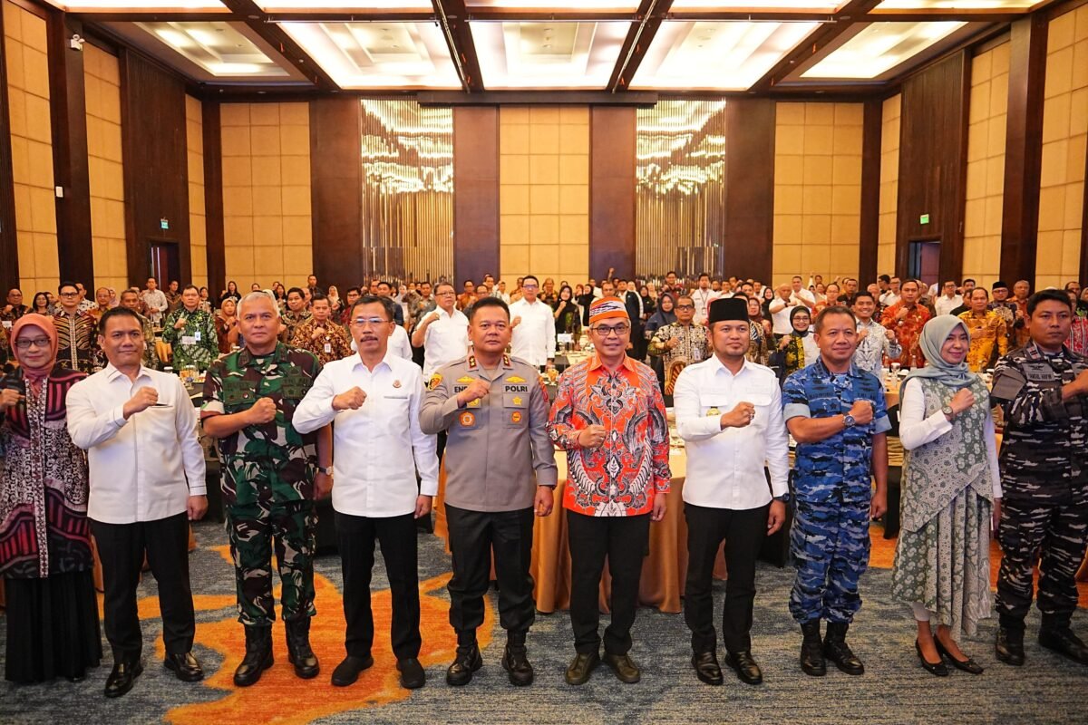 Kapolda Kaltim Hadiri Rapat Koordinasi Pemberantasan Korupsi Daerah Wilayah Kaltim 2025
