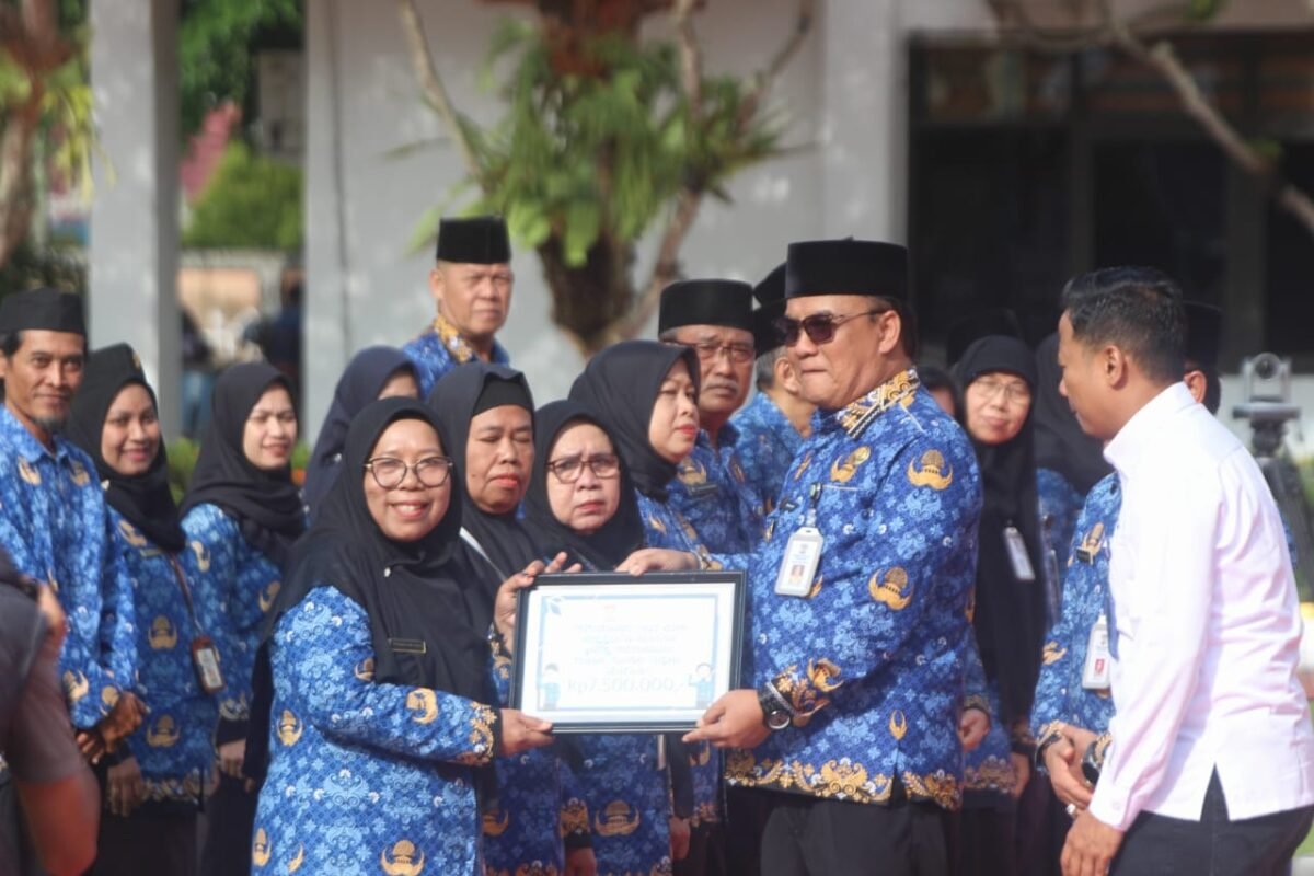 Wakil Wali Kota Balikpapan Lepas ASN Purna Tugas, Serahkan SK CPNS dan PPPK, Dukung Atlet Korpri Berlaga di Pornas XVII