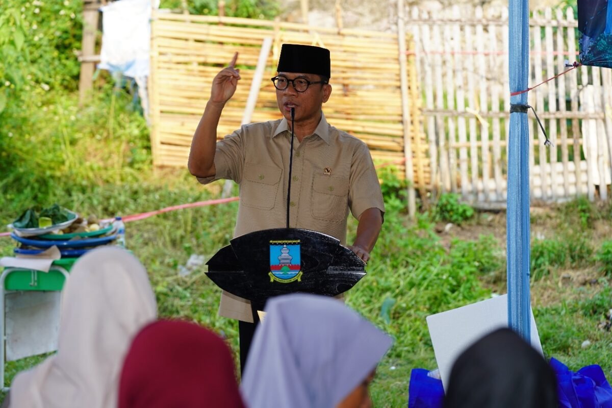 Mendes PDT Pastikan Manfaat Program MBG Sampai ke Ibu Hamil dan Anak Desa