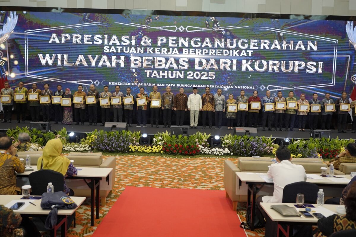 24 Satker ATR/BPN Terima Predikat WBK, Menteri Nusron Beri Apresiasi dan Imbau untuk Jaga Kualitas Layanan