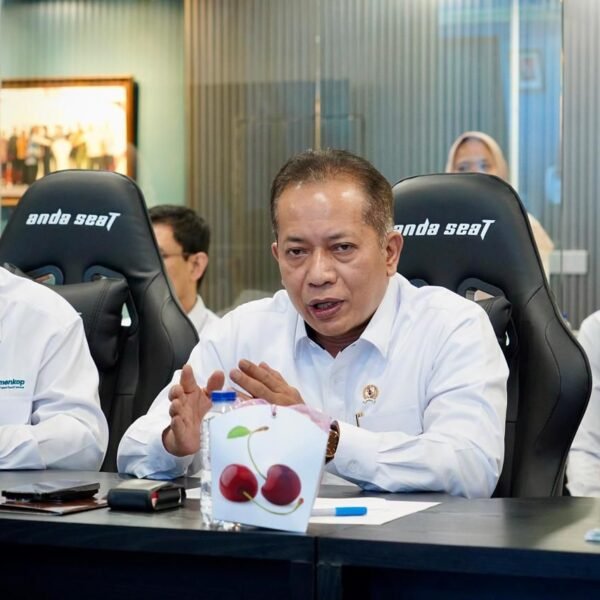 Menkop Tegaskan Peran Business Assistant Jadi Motor Utama Suksesnya Program Kopdes Merah Putih