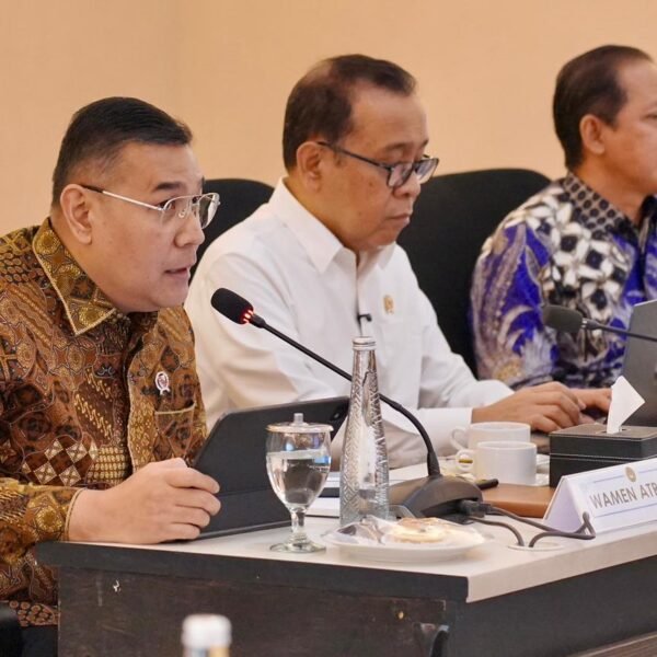 Wamen Ossy Pastikan Revisi Perpres RTR Kawasan Jabodetabek–Punjur untuk Perkuat Mitigasi Bencana