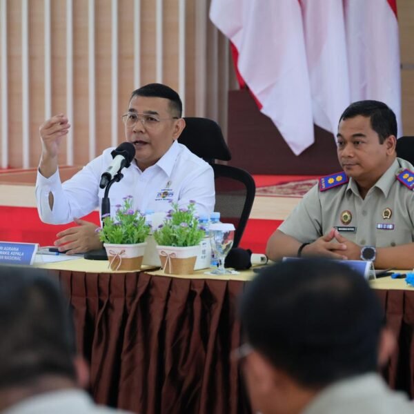 Wamen Ossy Tekankan Kekompakan dan Soliditas Internal untuk Menjawab Tingginya Harapan Masyarakat terhadap Pelayanan Pertanahan