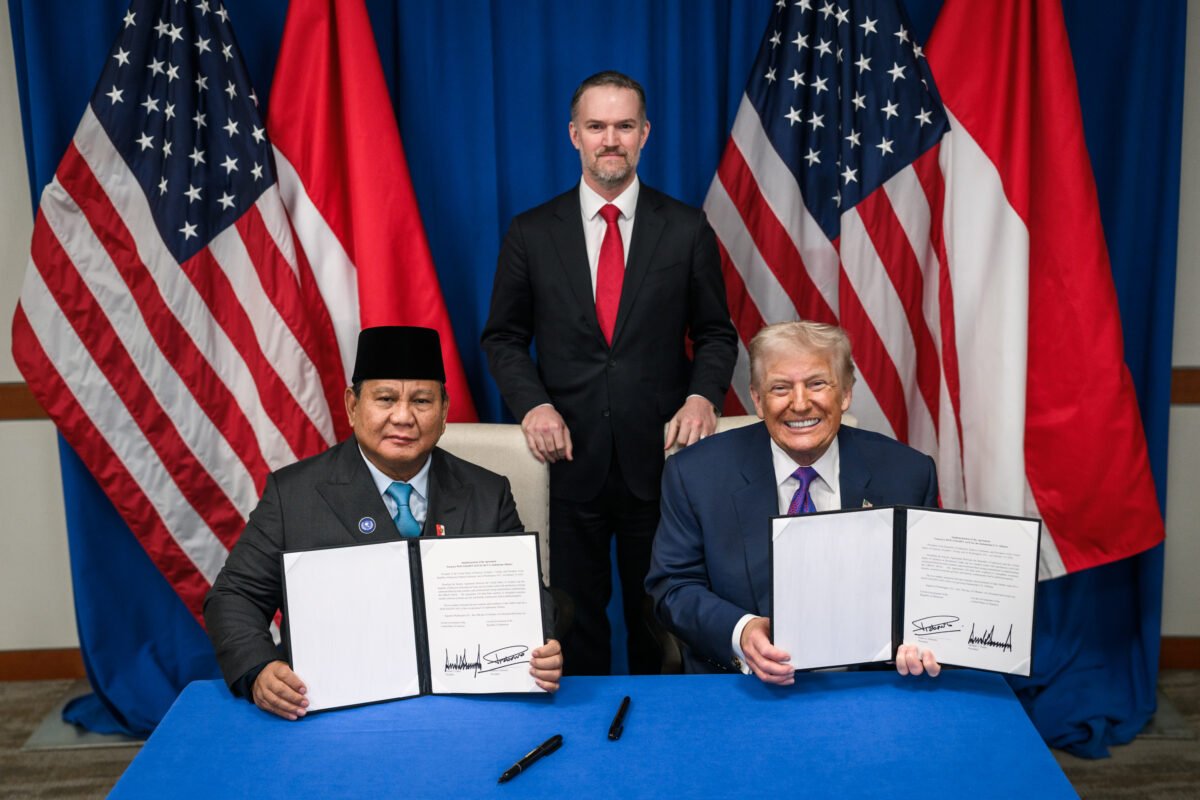 Trump Umumkan Deal Strategis dengan Indonesia, 99 Persen Produk AS Bebas Tarif