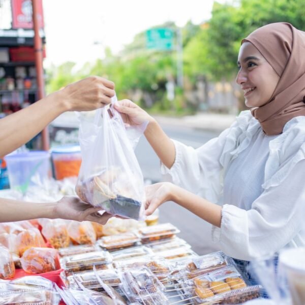 Takjil Favorit Kembali Jadi Target Kuliner Ramadan