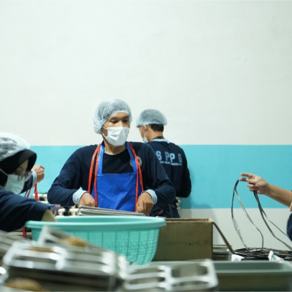 717 Dapur MBG Indonesia Timur Disetop BGN karena Belum Sertifikat Higiene