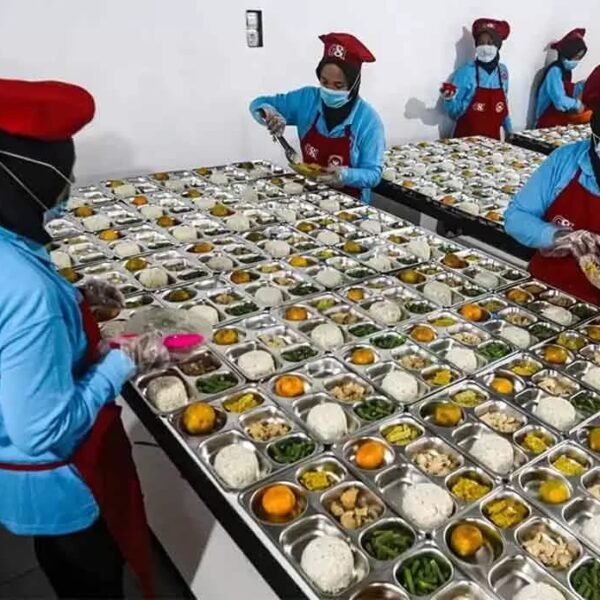 Gizi Dievaluasi, 1.512 SPPG Program Makan Bergizi Gratis Dihentikan Sementara