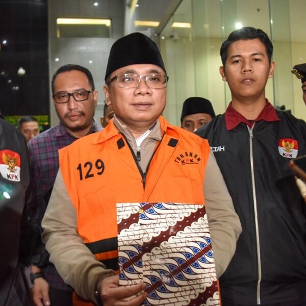 Haji Memanas: Yaqut Bantah Terima Uang Kuota, Klaim Kebijakan Demi Keselamatan Jamaah