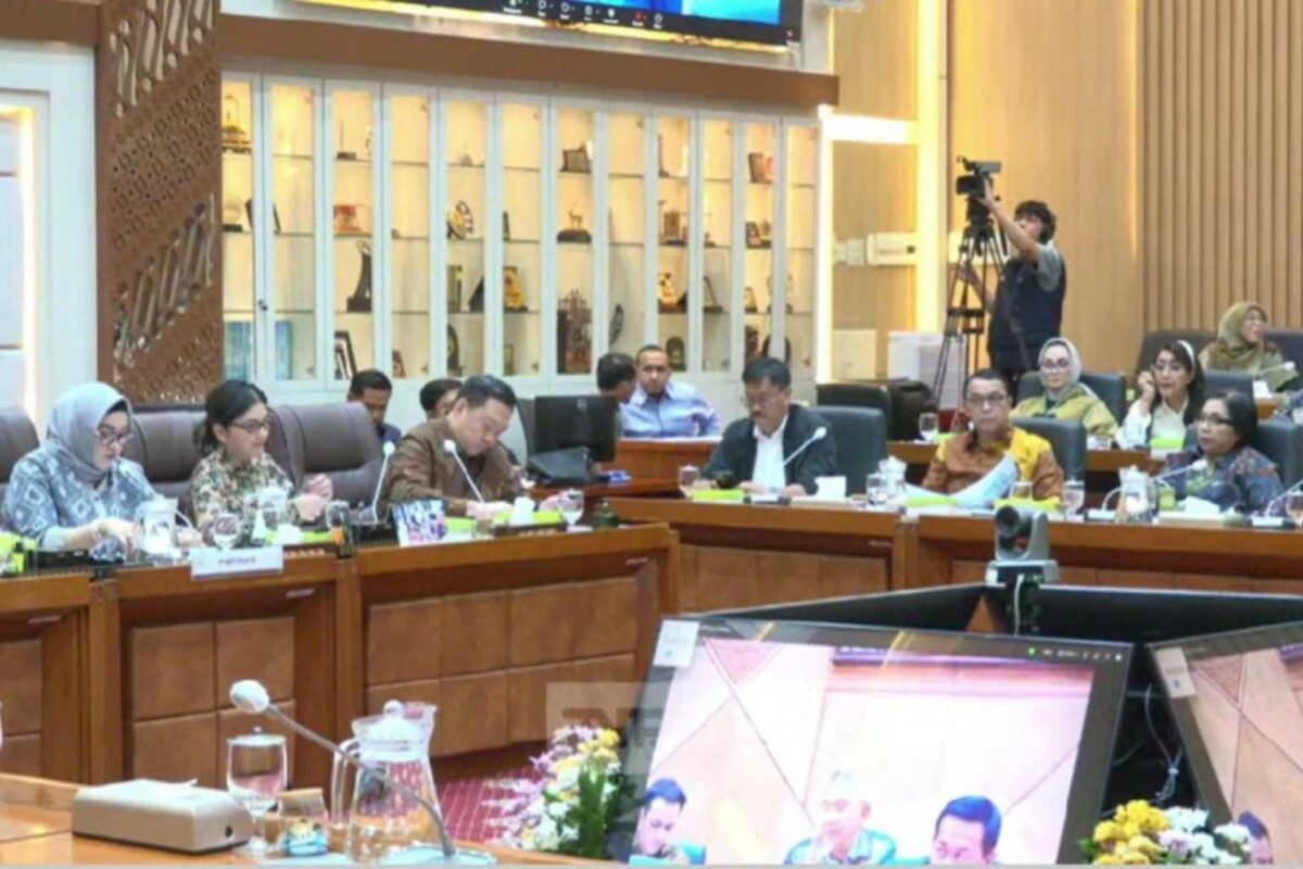 BPJS Disikat DPR, Klaim Mandek Saat Buruh Terhimpit PHK
