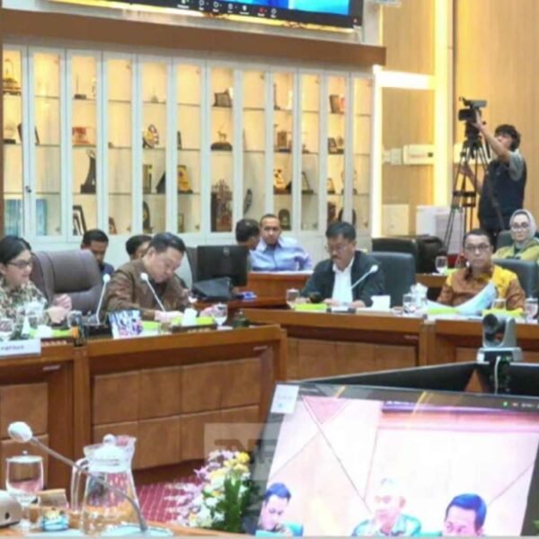 BPJS Disikat DPR, Klaim Mandek Saat Buruh Terhimpit PHK