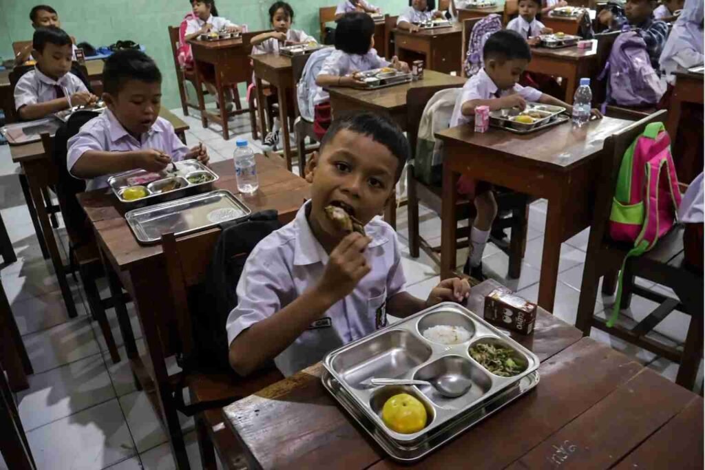 kpk sorot dana mbg