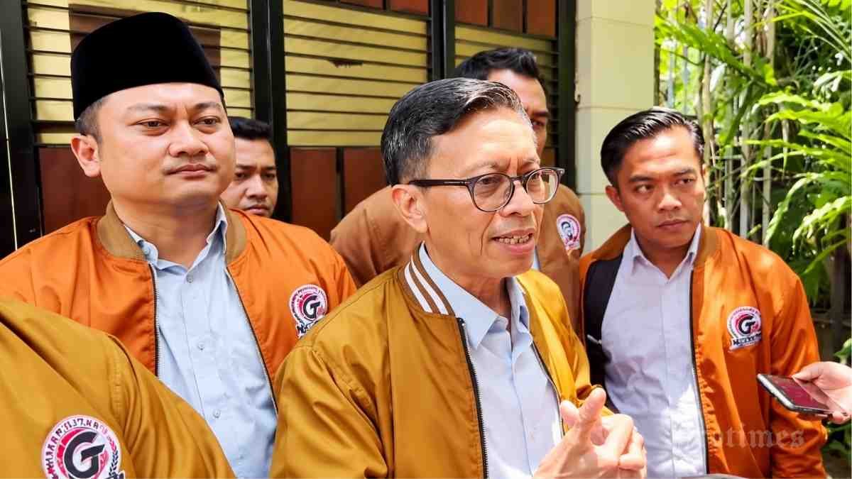 Kuasa hukum Gibran Rakabuming Raka bersiap membuktikan dokumen pendidikan dari jenjang SLTP hingga S1 dalam gugatan terkait penyetaraan pendidikan di PTUN Jakarta Timur.